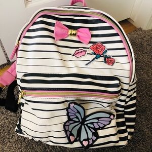 Betsey Johnson Bow and Butterfly Backpack 🎒